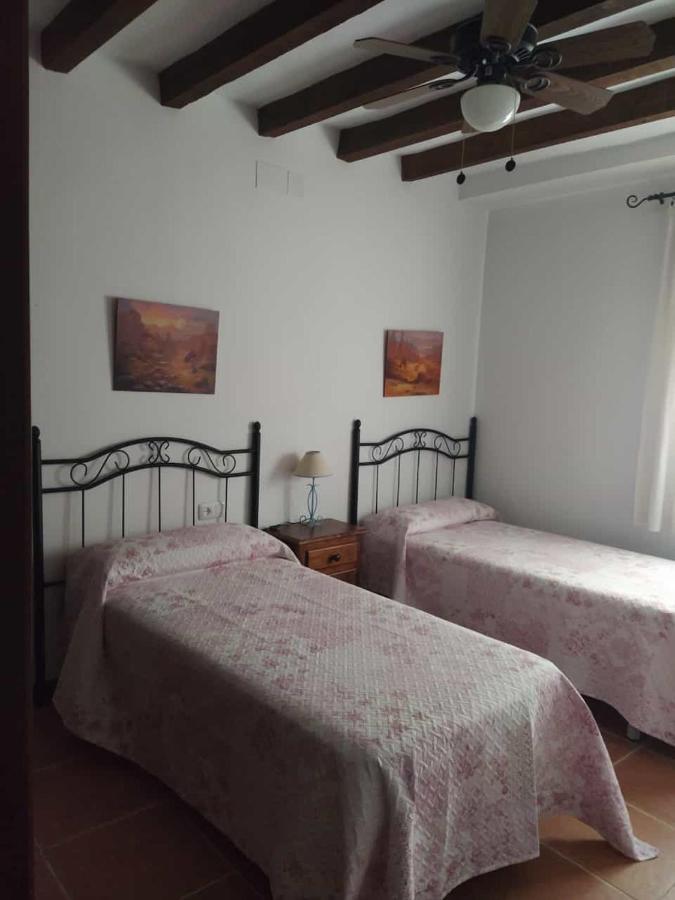 Casa Rural Alamillo Luque المظهر الخارجي الصورة
